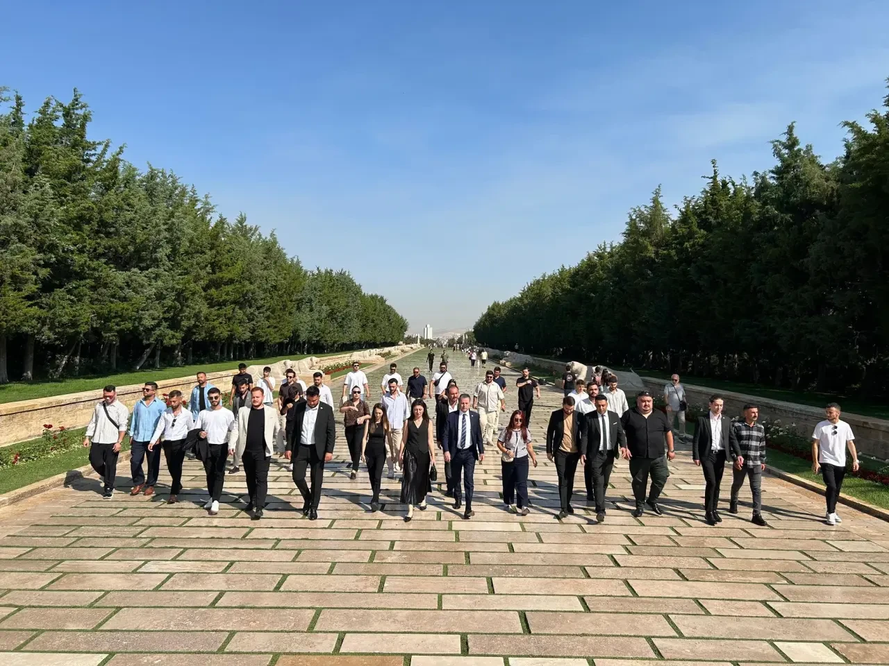 CHP Amasya Gençliği Anıtkabir’de: Cumhuriyetin Genç Neferleri Ata’nın Huzurunda 1