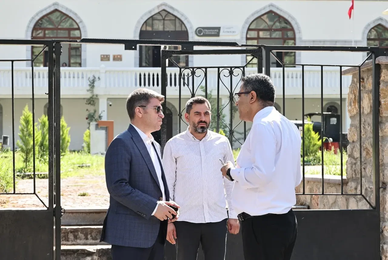 Vali Önder Bakan’dan Amasya Olgunlaşma Enstitüsü’ne Ziyaret 3