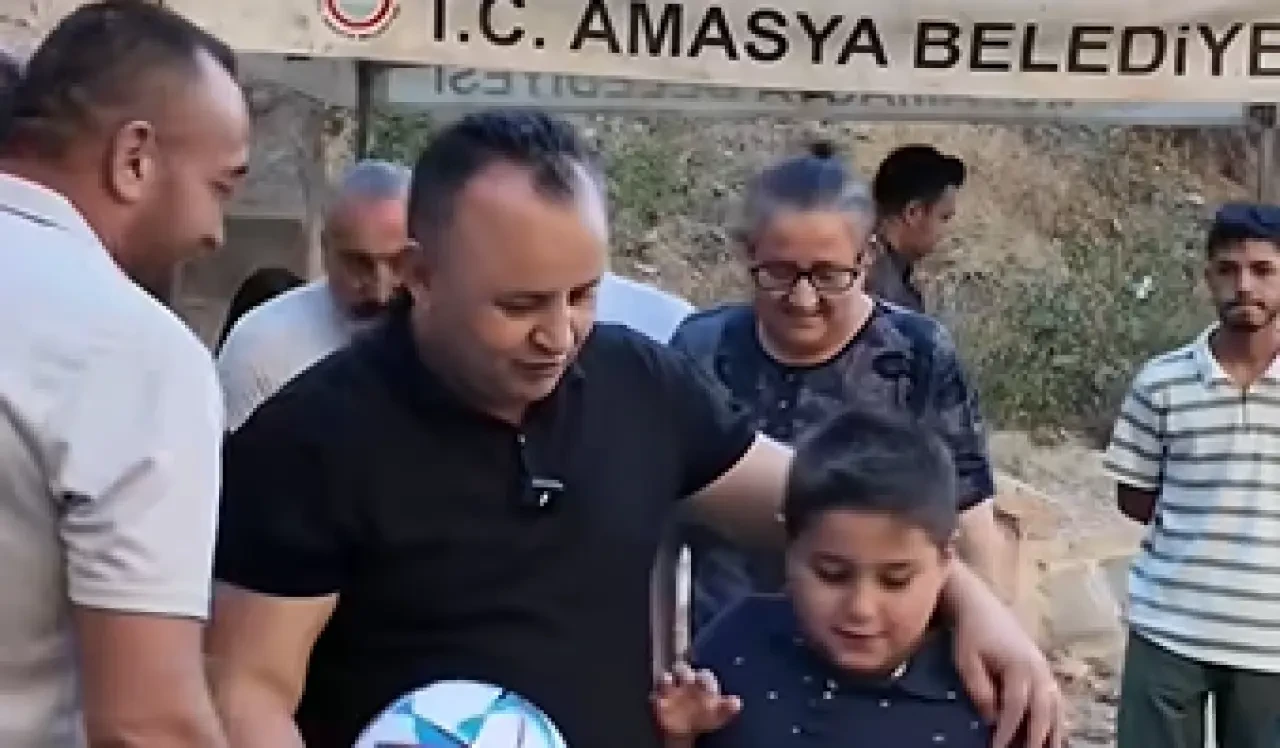Başkan Sevindi Fethiye Mahallesi’nde Vatandaşla Buluştu 2