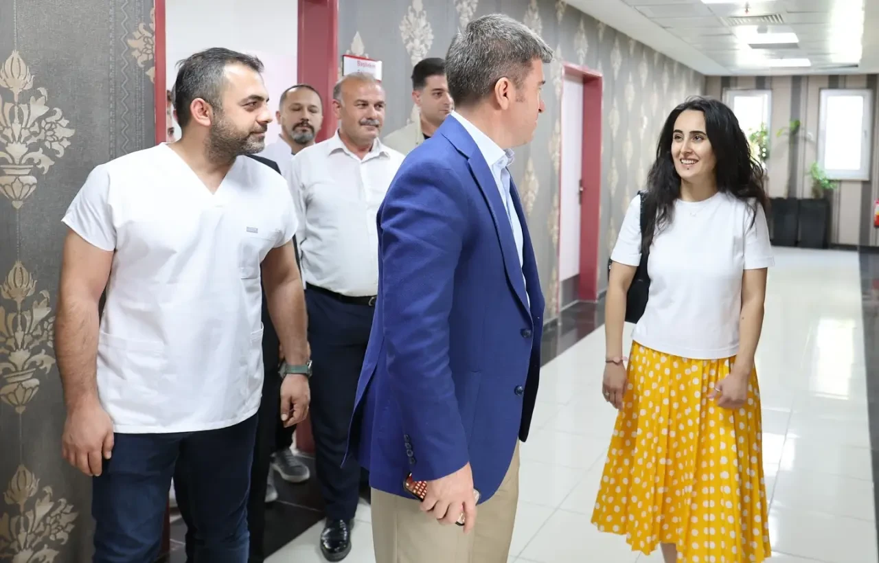 Vali Önder Bakan’dan Ağız ve Diş Sağlığı Merkezi’ne Ziyaret 2