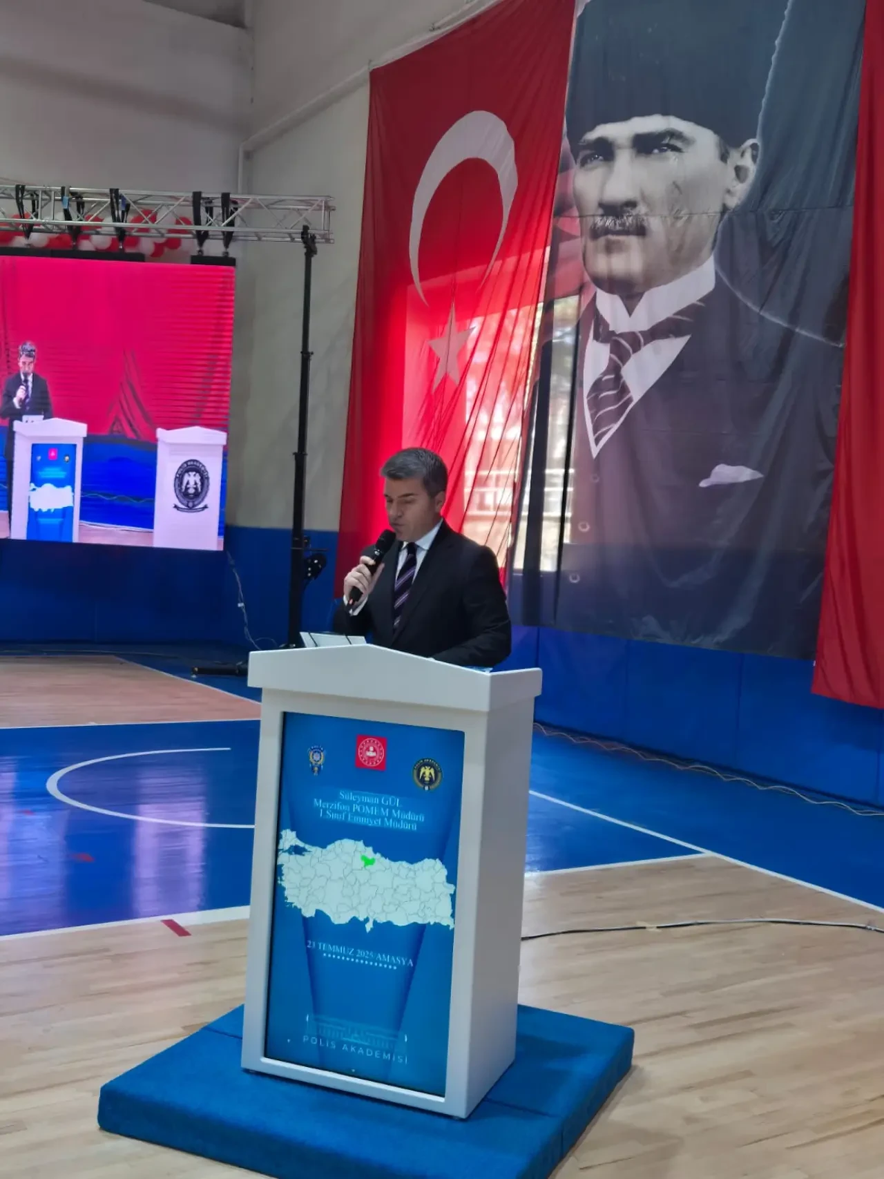 Merzifon POMEM’de Gurur Günü: 132 Polis Adayı Yemin Ederek Mezun Oldu 4