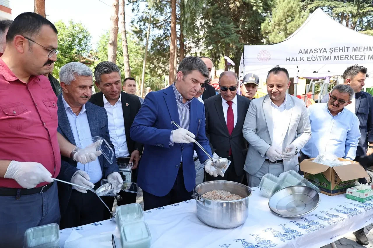 Amasya’da Aşure Günü Etkinliğinde Birlik ve Paylaşma Ruhu Yaşatıldı 1
