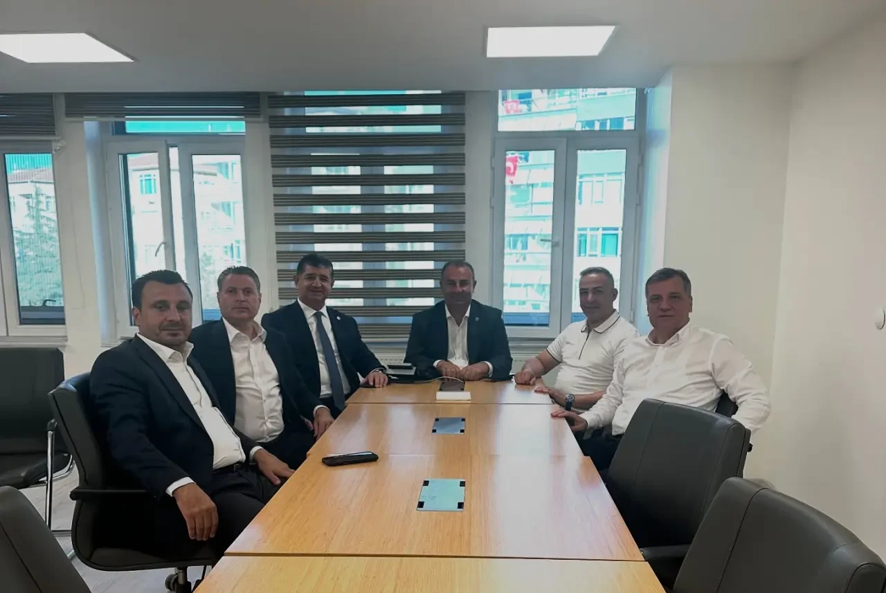 CHP’li Reşat Karagöz: “Halkın İktidarı Geliyor, Güzel Günler Çok Yakın” 2