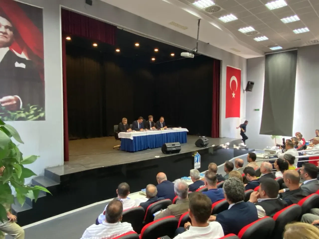 Vali Önder Bakan Başkanlığında Merzifon’da Muhtarlar Toplantısı Gerçekleştirildi 4