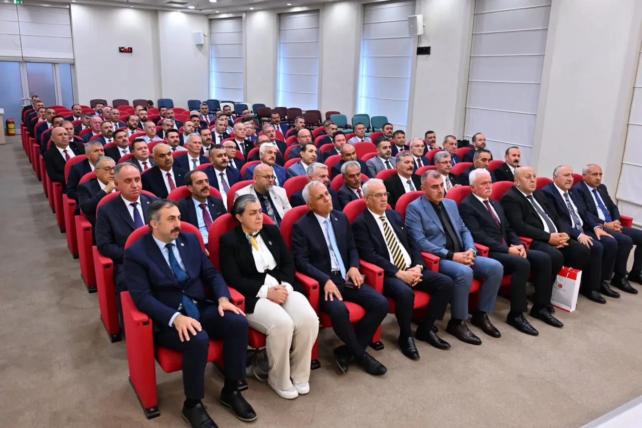 Akgül, MHP Genel Merkezindeki İl Başkanları Zirvesinde! 2