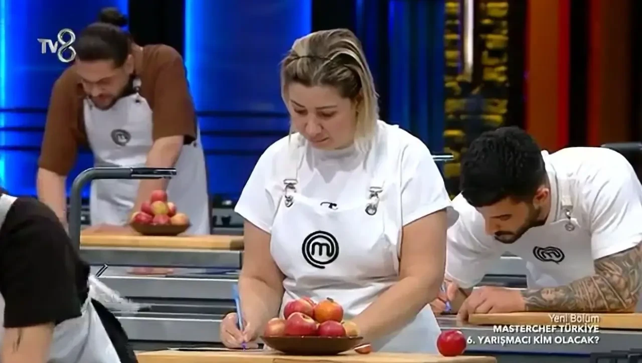 MasterChef'te Amasya Rüzgarı: Şef Adayları Misket Elmasıyla Yarıştı, Amasya'ya Övgüler Yağdı! 2