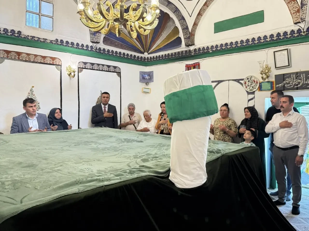 Merzifon’da Kerbela Matemi: Gençler Aşure Lokmasına Ortak Oldu 2