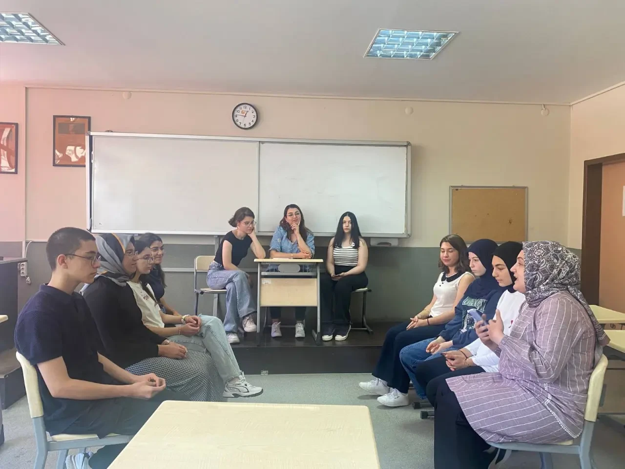 Amasya Üniversitesi’nden Gençlere Diksiyon ve İngilizce Eğitimi 4