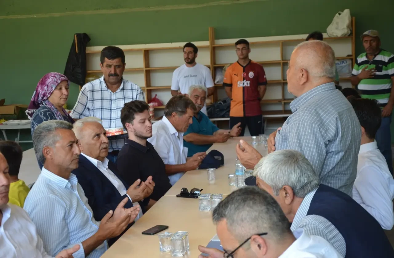 İkizyaka Köyü’nde Aşure Günü Buluşması: Aynı Kazanda Birlik ve Dayanışma 1