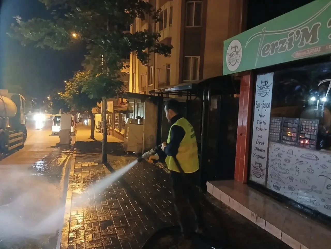 Amasya Belediyesinden Temizliğe Devam! 2