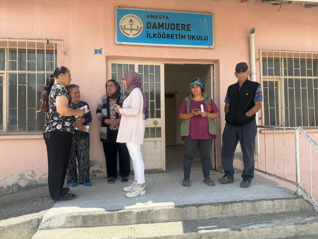 Damudere’de KKKA Uyarısı: Kene Tehlikesine Karşı Eğitim Verildi 6