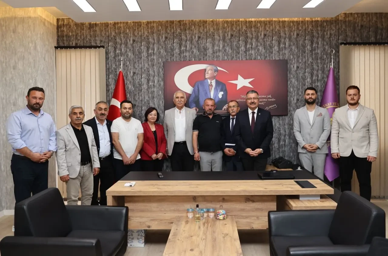 Başkan Kargı’dan Mitinge Davet: “Millet İradesine Sahip Çıkıyor” 3