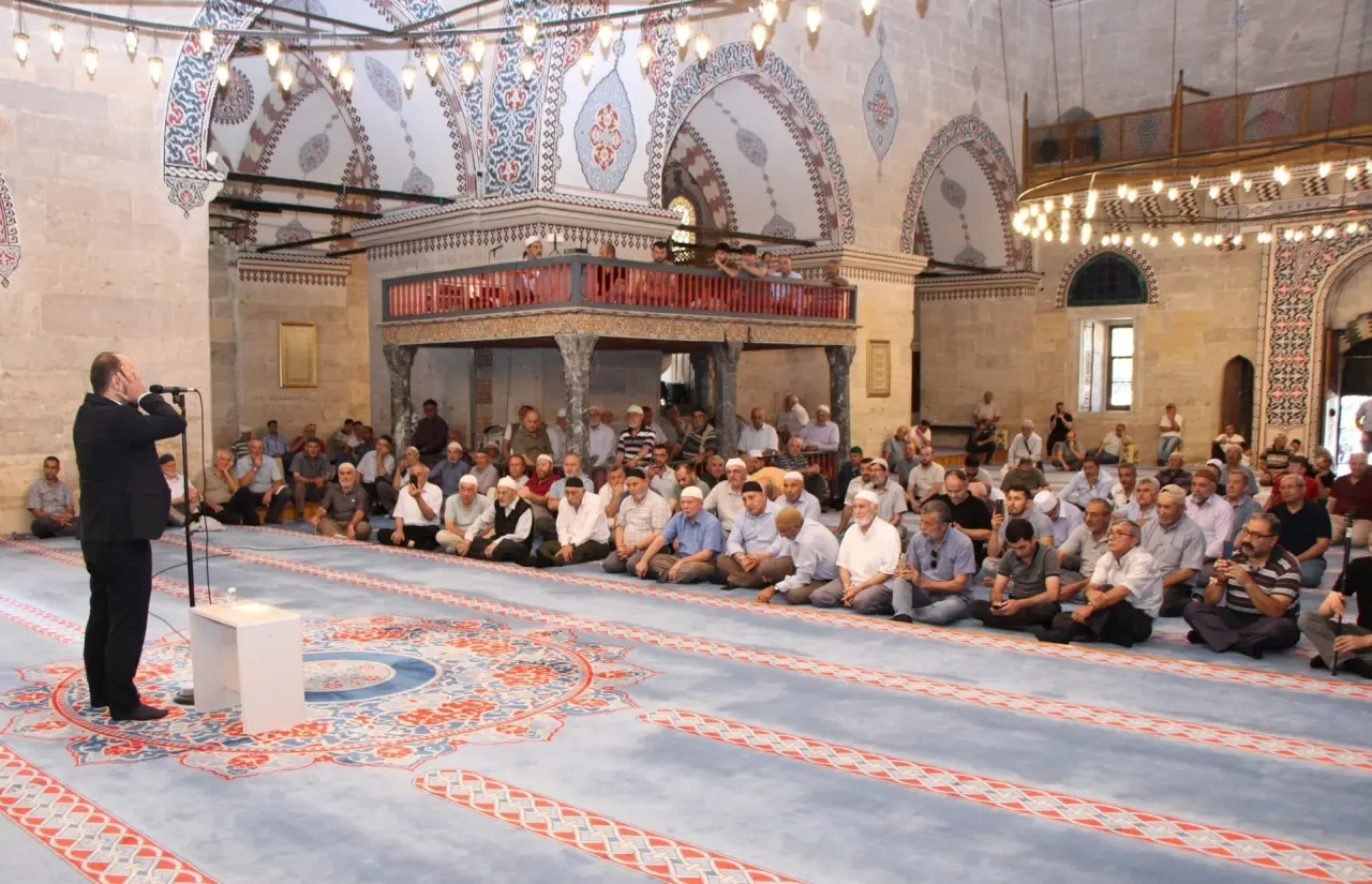 Amasya, Ezanı Güzel Okuma Yarışması Bölge Finaline Ev Sahipliği Yaptı 1