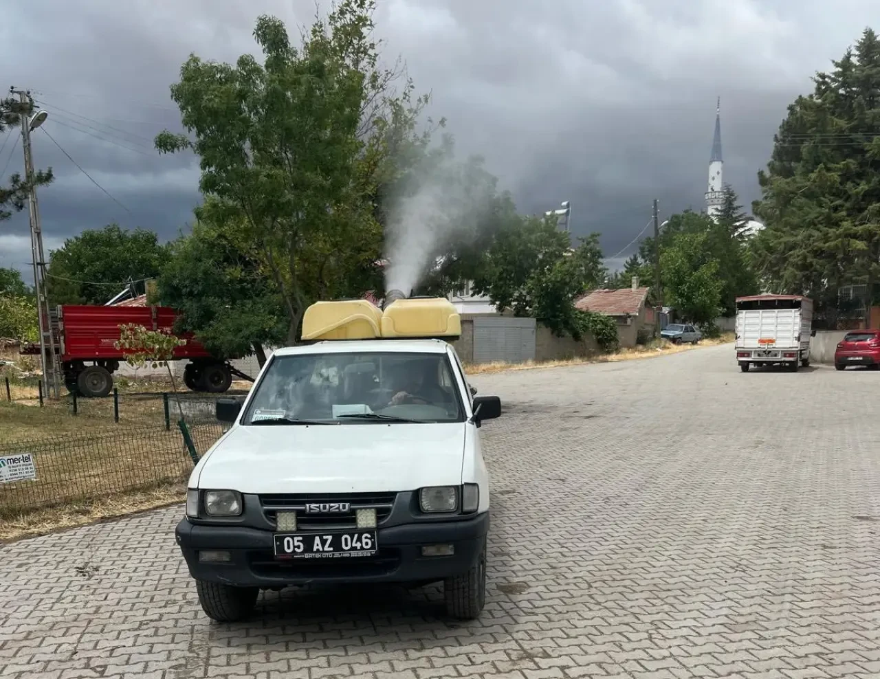 Merzifon’un Köylerinde Haşereyle Mücadele Sürüyor 2