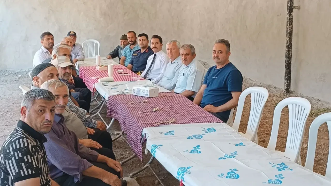 Kaymakam Demirgül Beşiktepe’de Halkla Buluştu! 3