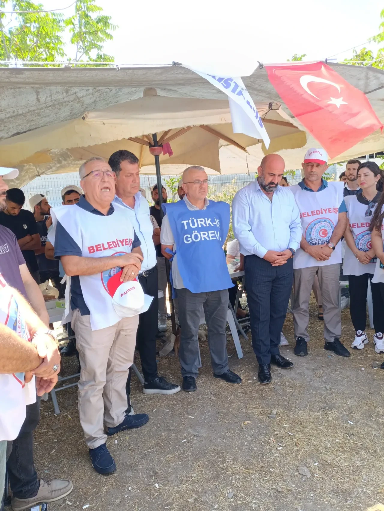 MHP’li Saka Grevde Arabulucu Oldu: Taraflar Masaya Döndü! 2