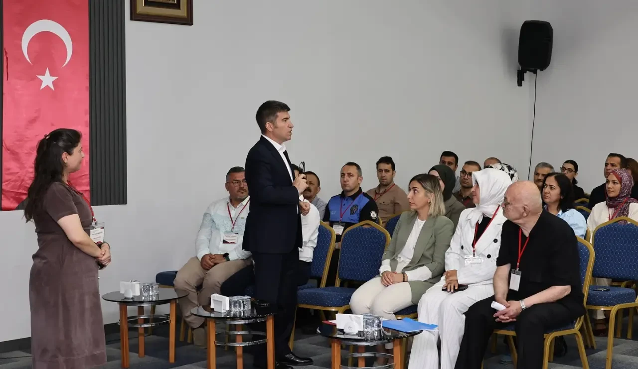 Amasya’da “Yaşlı Dostu Kentler ve Yaşlı Hakları” Çalıştayı Gerçekleştirildi 2