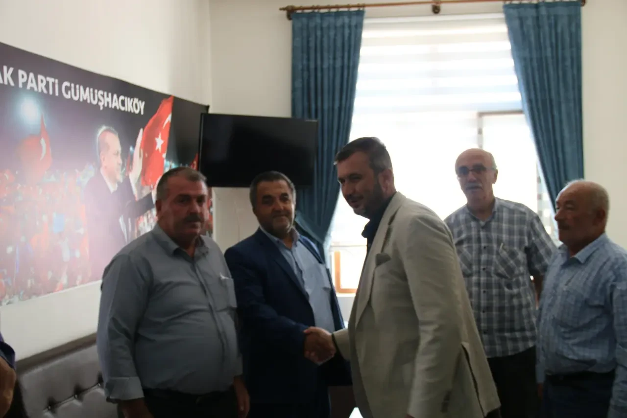 AK Parti Teşkilatından Gümüşhacıköy Çıkarması 2