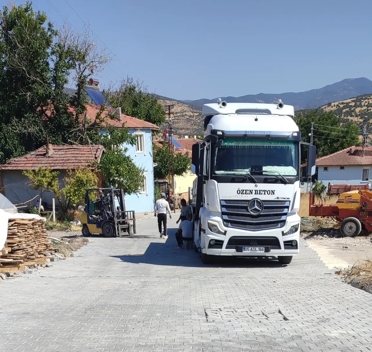 Göynücek’te Üstyapı Çalışmaları Hız Kesmeden Devam Ediyor 3