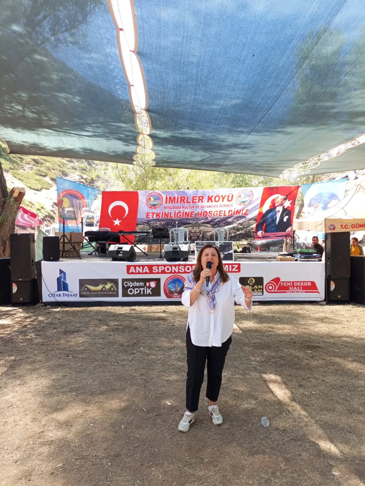 Gümüşhacıköy Belediye Başkanı Zehra Özyol 20. Niyaz Baba Kültür Etkinliğine Katıldı 2