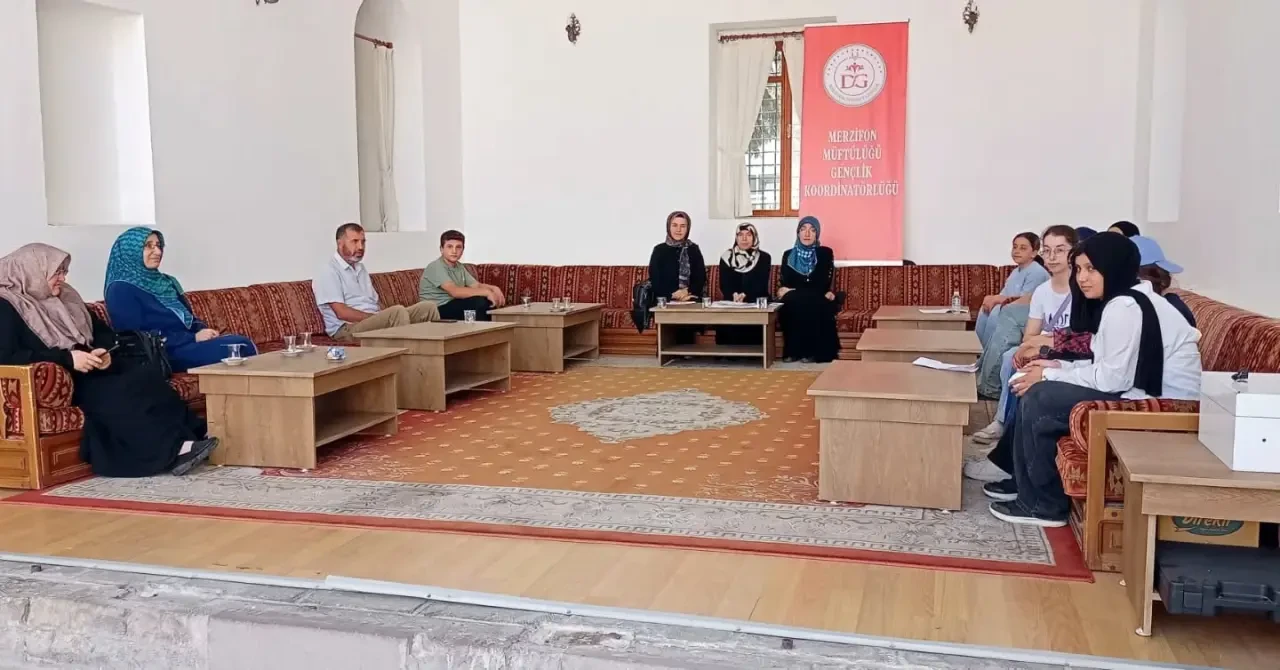Merzifon’da Yaz Kur’an Kursları Kapsamında “Meal Yarışması” Düzenlendi 4