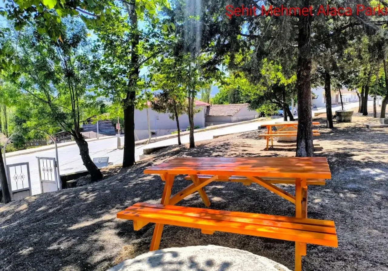 Hamamözü Belediyesi, Park ve Piknik Alanlarını Yenilemeye Devam Ediyor 1