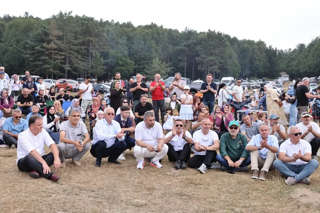 Vali Önder Bakan, Çerkes Kültür Festivali’ne Katıldı 3