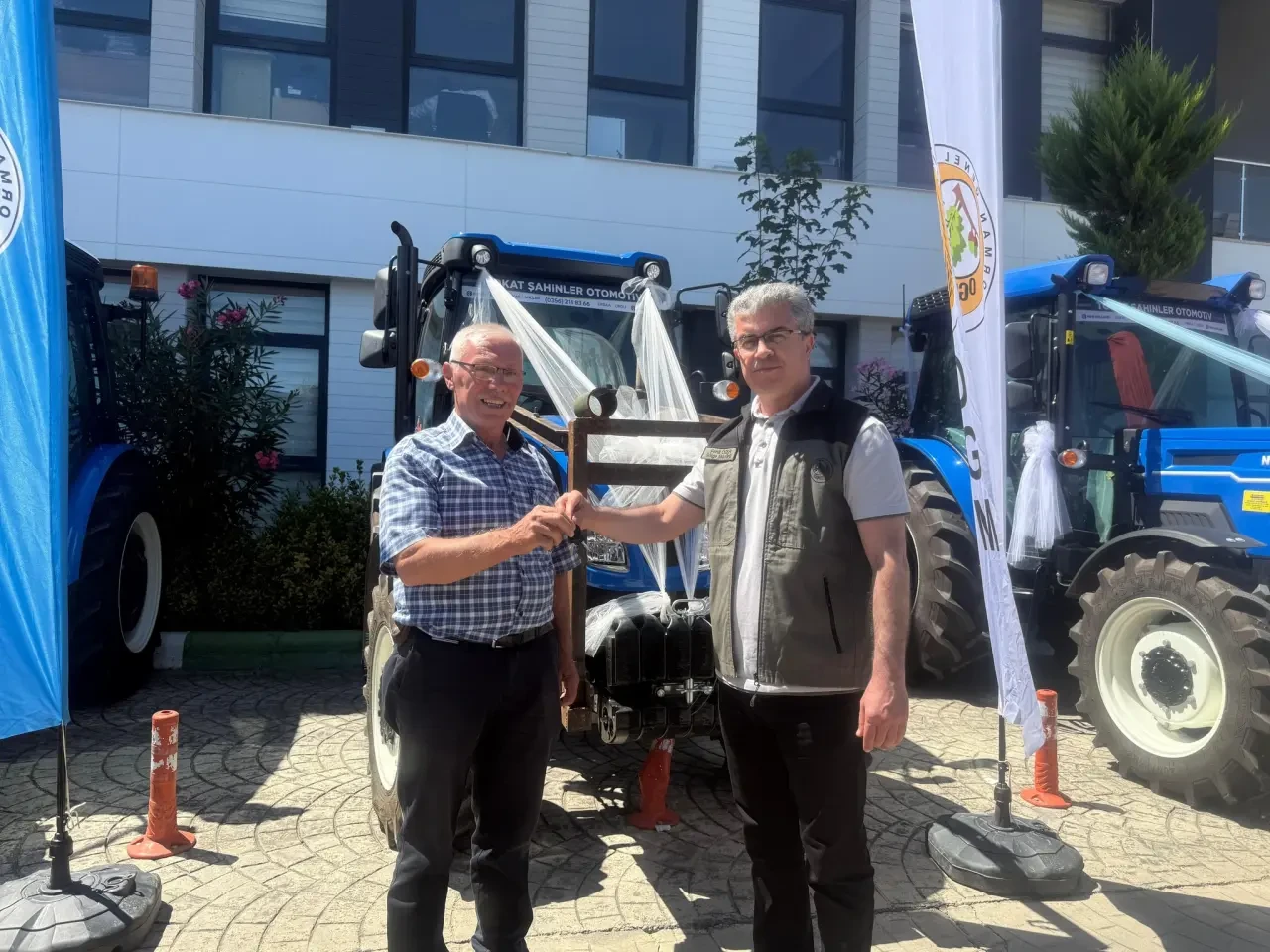 Orman Köylüsüne Büyük Destek: Orköy Projesi ile Traktörler Teslim Edildi 2