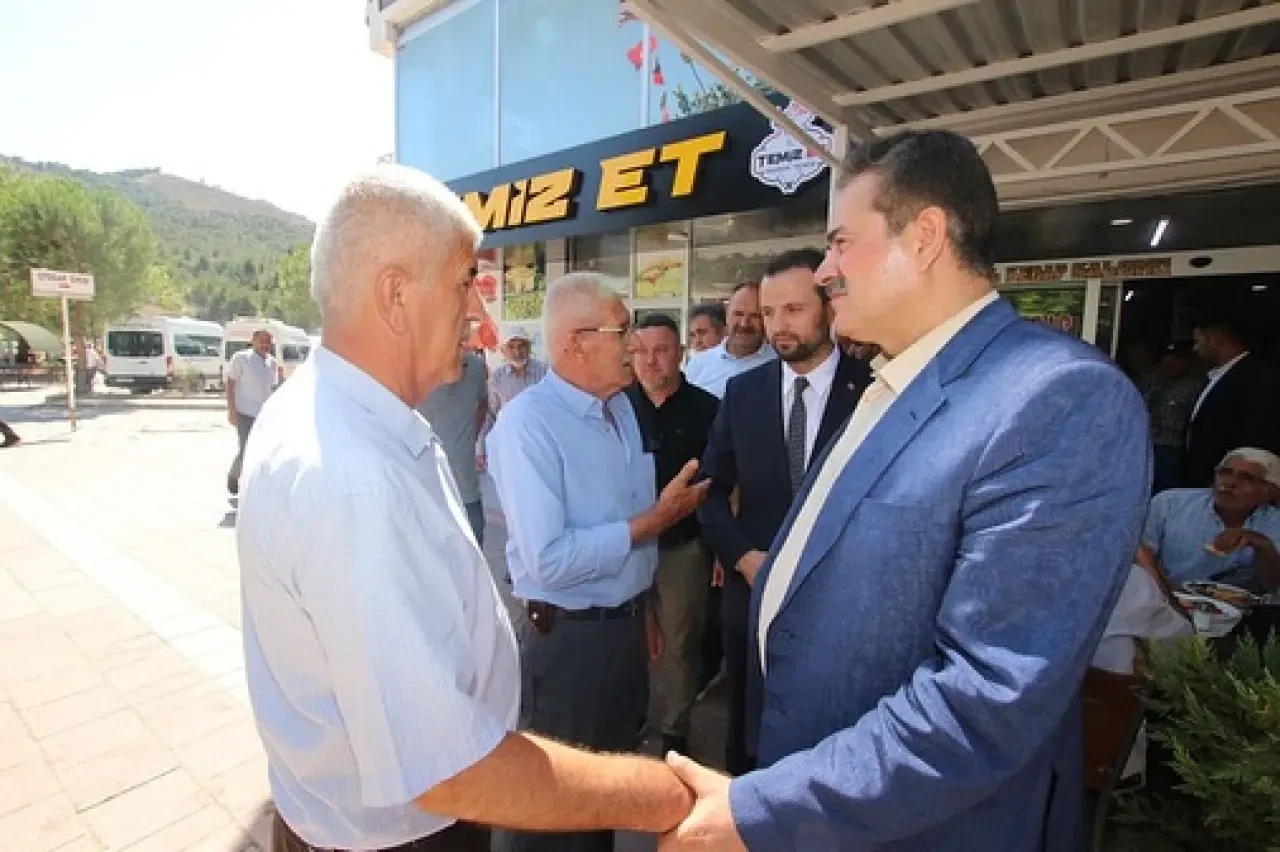 AK Parti Milletvekili İpek Taşova’da Talepleri Dinledi 1