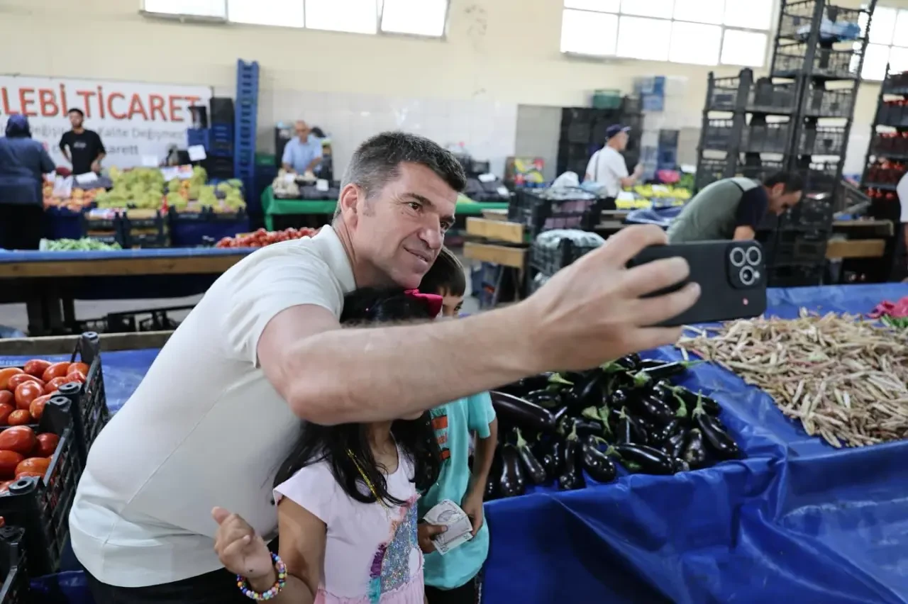 Amasya Valisi Halkın İçinde: İstasyon Semt Pazarı Ziyareti 1
