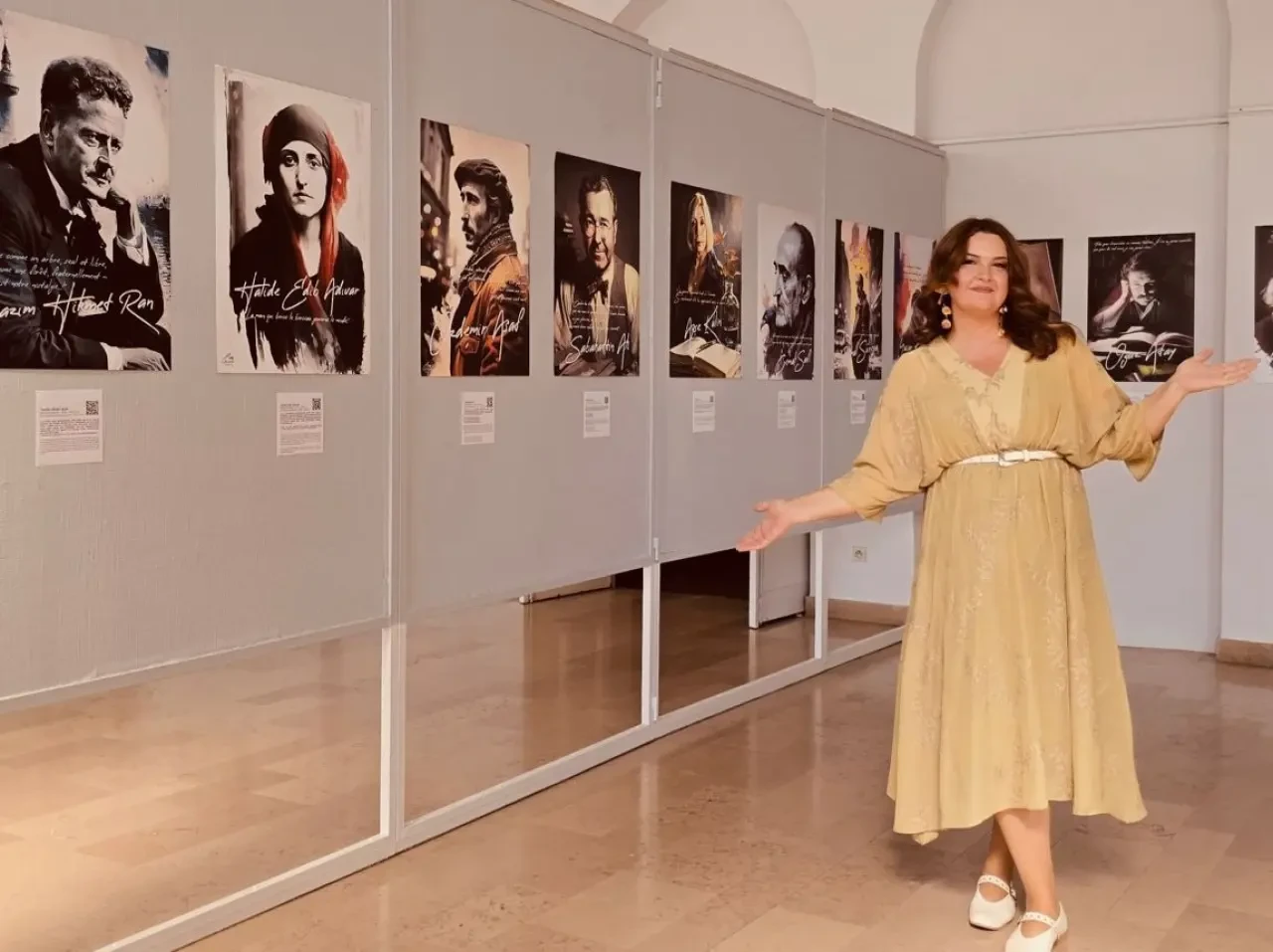 Amasya Üniversitesi Akademisyenlerinden Fransa’da Sanat Sergisi 1