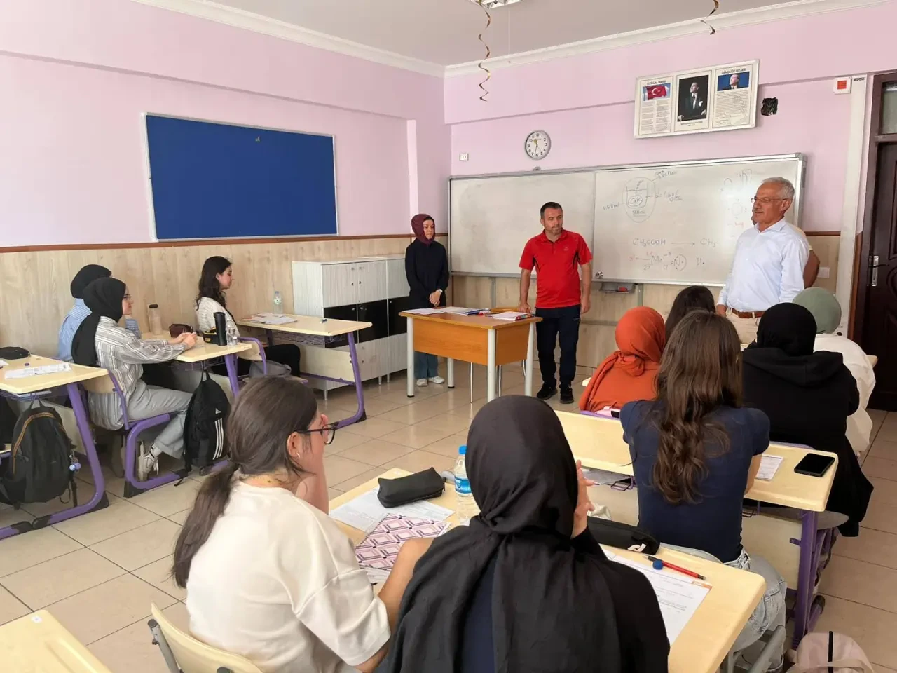 İlçe Milli Eğitim Müdürü Ahmet Yozgat’tan Yaz Dönemi Destekleme Kurslarına Ziyaret 1