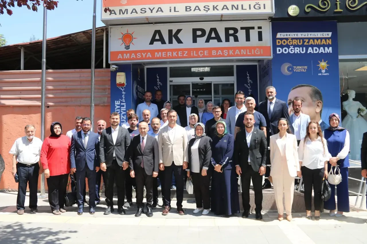 AK Parti Amasya İl Başkanlığı’nda Sivil Toplum ve Halkla İlişkiler Buluşması 5