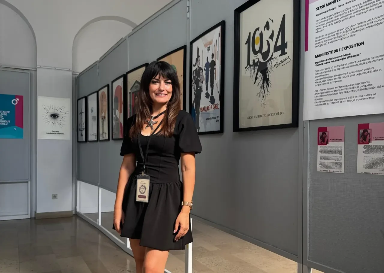 Amasya Üniversitesi Akademisyenlerinden Fransa’da Sanat Sergisi 5
