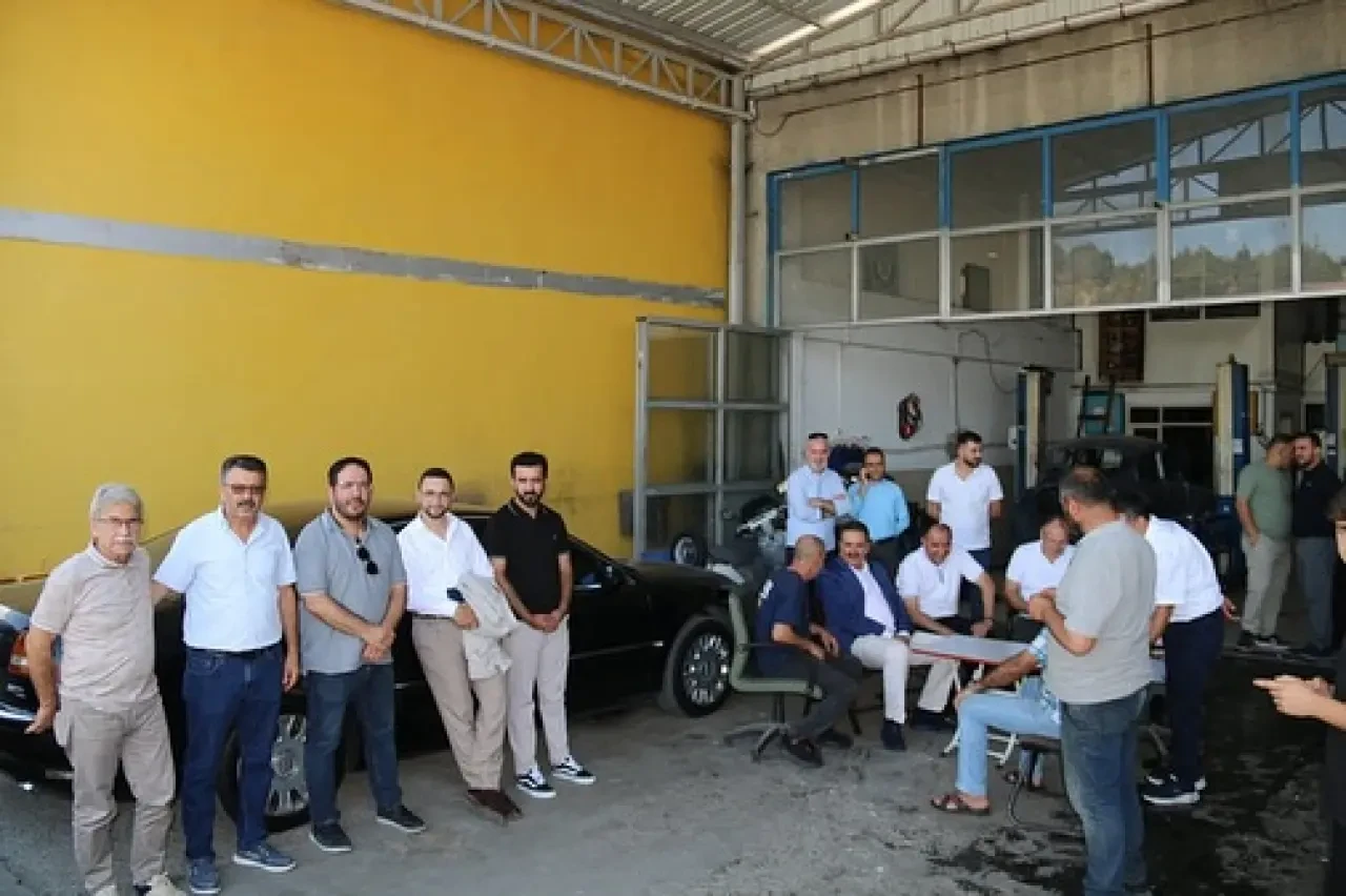 AK Parti Amasya Milletvekili Haluk İpek’ten Küçük Sanayi Esnafına Ziyaret 3