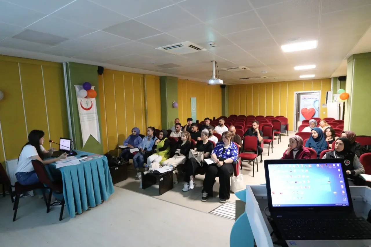 Amasya SSEAH’ta Yeni Personellere Oryantasyon ve İş Sağlığı Güvenliği Eğitimi 2