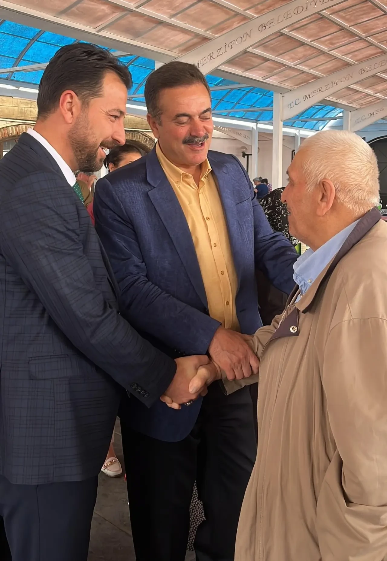 Milletvekili Haluk İpek’ten Merzifon’da Pazartesi Pazarı Esnafına Ziyaret 5