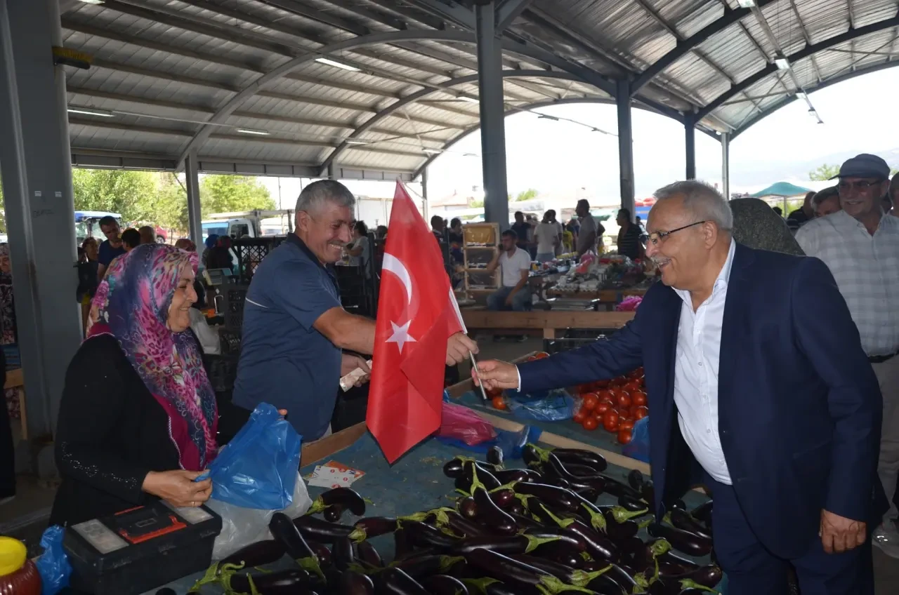 Başkan Kemal Şahin Esnafla Buluştu: “Göynücek Esnafıyla Büyüyor, Güçleniyor” 2