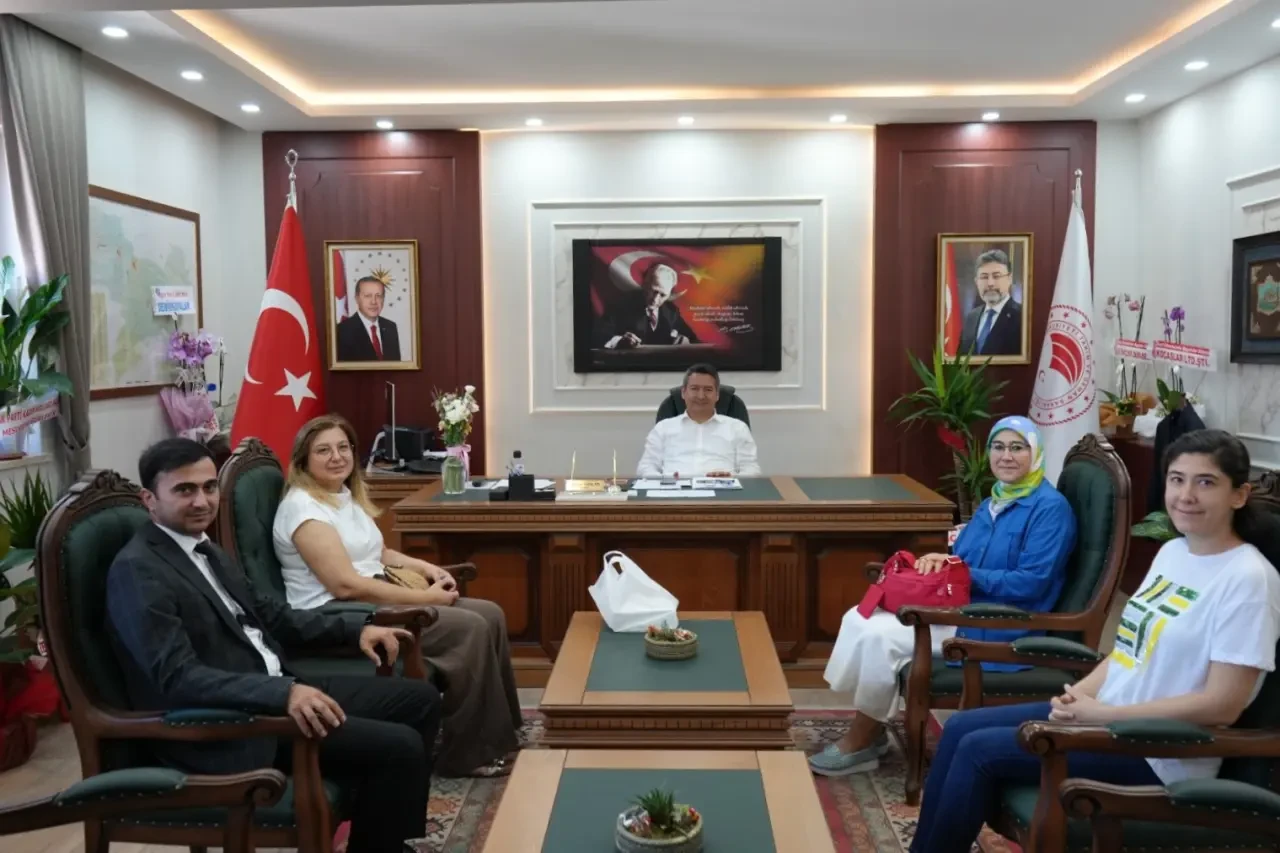 Amasya İl Tarım ve Orman Müdürü Ahmet Arslan’a Hayırlı Olsun Ziyaretleri Sürüyor 1