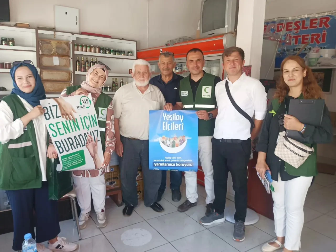 Yeşilay Amasya’dan Esnafa Bağımlılıkla Mücadele Ziyareti 3
