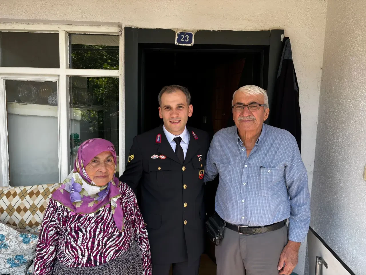 Gümüşhacıköy Emniyet ve Jandarması Şehit Ailelerinin Yanında 4
