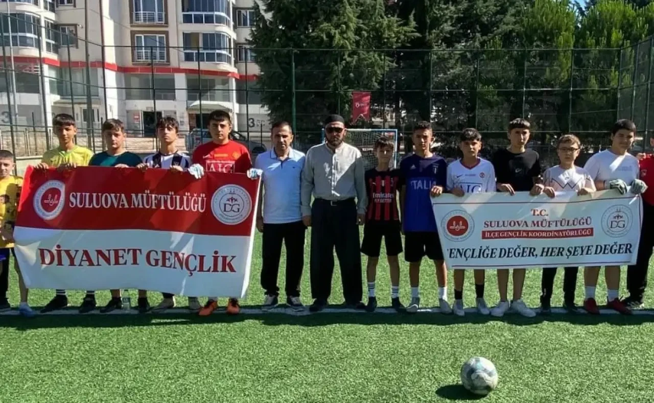 Suluova’da Camiler Arası Futbol Turnuvası: Büyükler Kategorisinde Şampiyon Belli Oldu 2