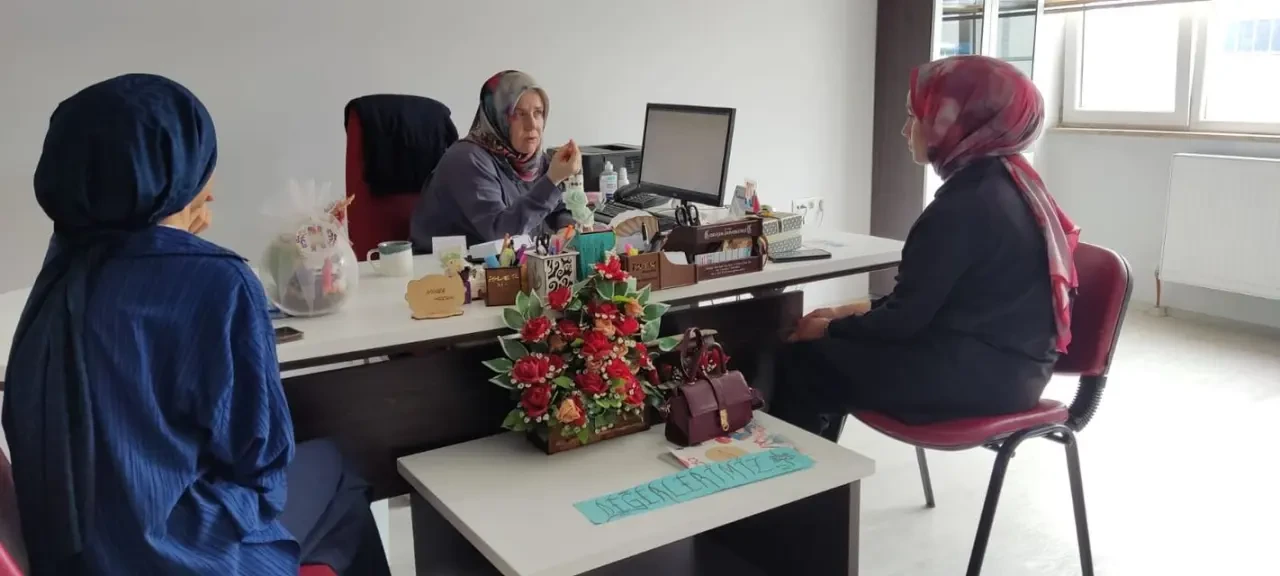 Amasya’da YKS Tercih Sürecine Rehberlik Desteği Sürüyor 1