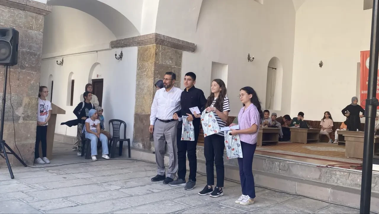 Merzifon’da Yaz Kur’an Kursları Kapanış Programı Coşkuyla Gerçekleşti 4