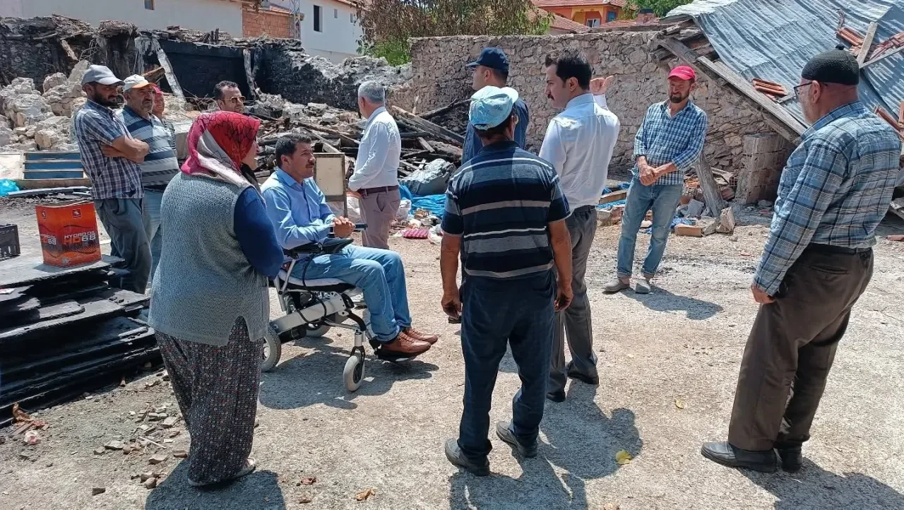 Kaymakam Demirgül’den Yangınzedelere Destek Ziyareti 3