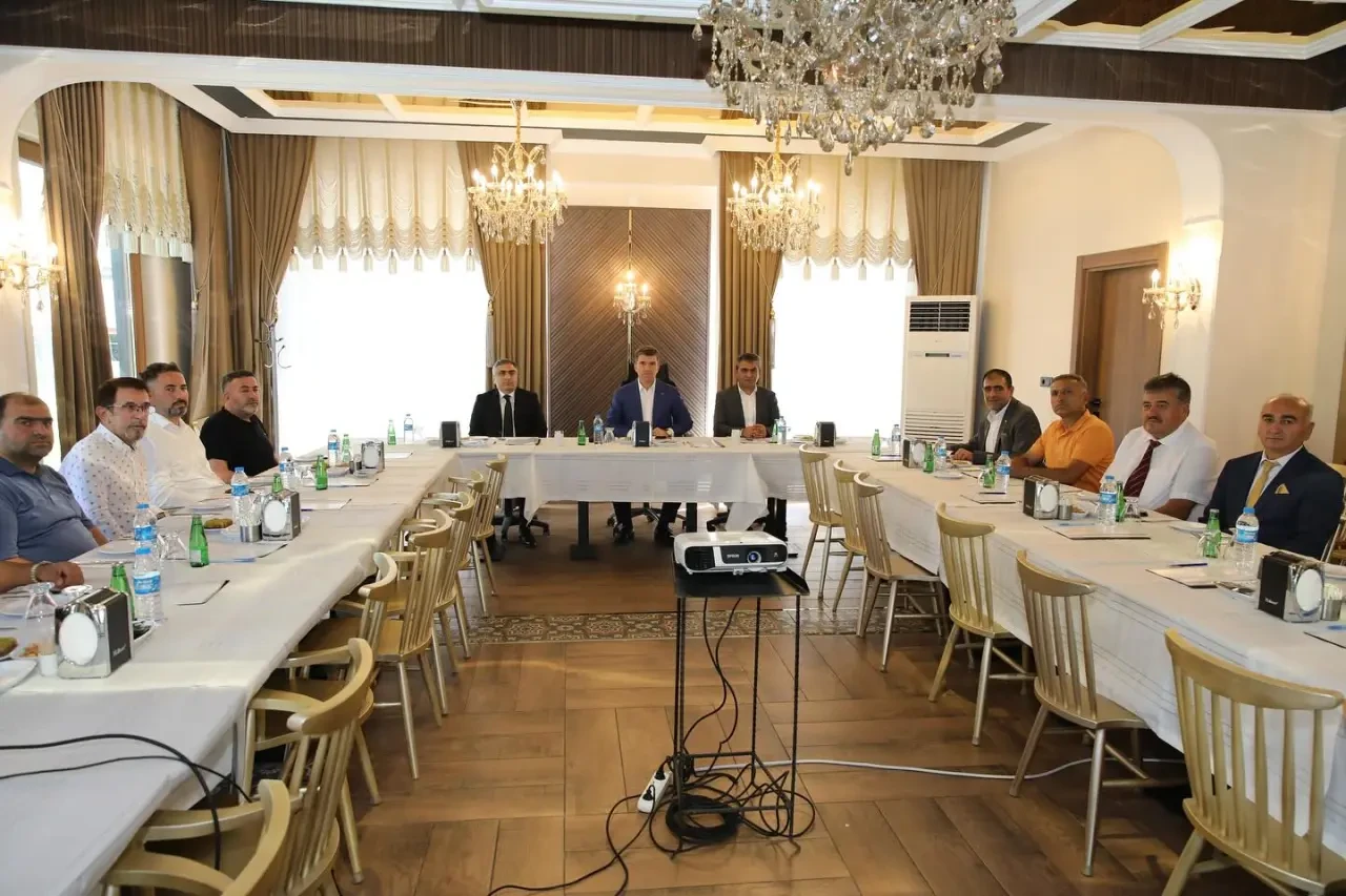 Suluova OSB’de Müteşebbis Heyeti Toplandı: Amasya Sanayisine Yön Verecek Kararlar Görüşüldü 3