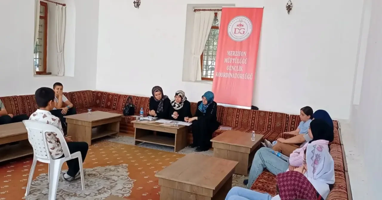 Merzifon’da Yaz Kur’an Kursları Kapsamında “Meal Yarışması” Düzenlendi 3