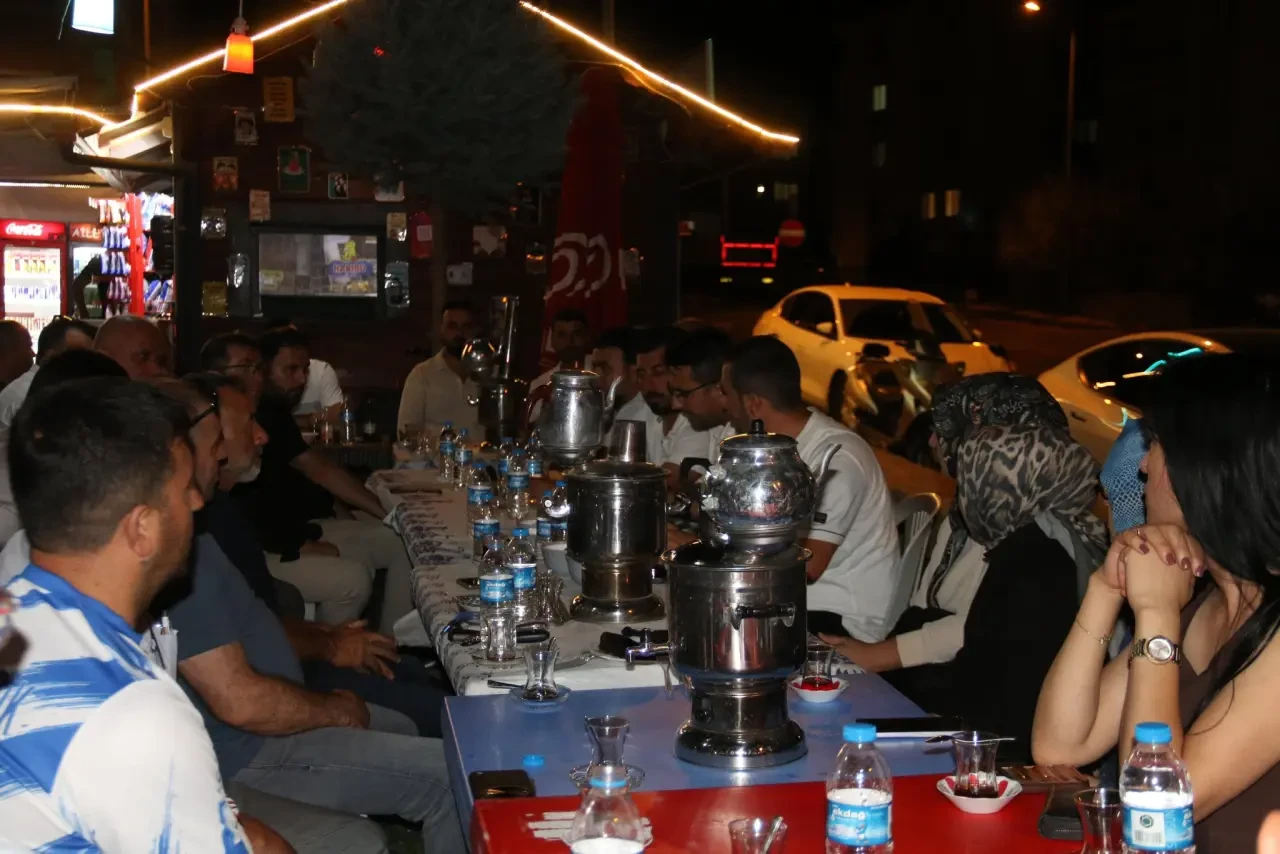AK Parti İl Başkanı Galip Uzun, Şeyhcui Mahallesi’nde Üyelerle Buluştu 2