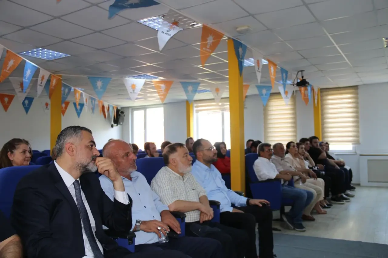 AK Parti Amasya İl Başkanlığı’nda Sivil Toplum ve Halkla İlişkiler Buluşması 3