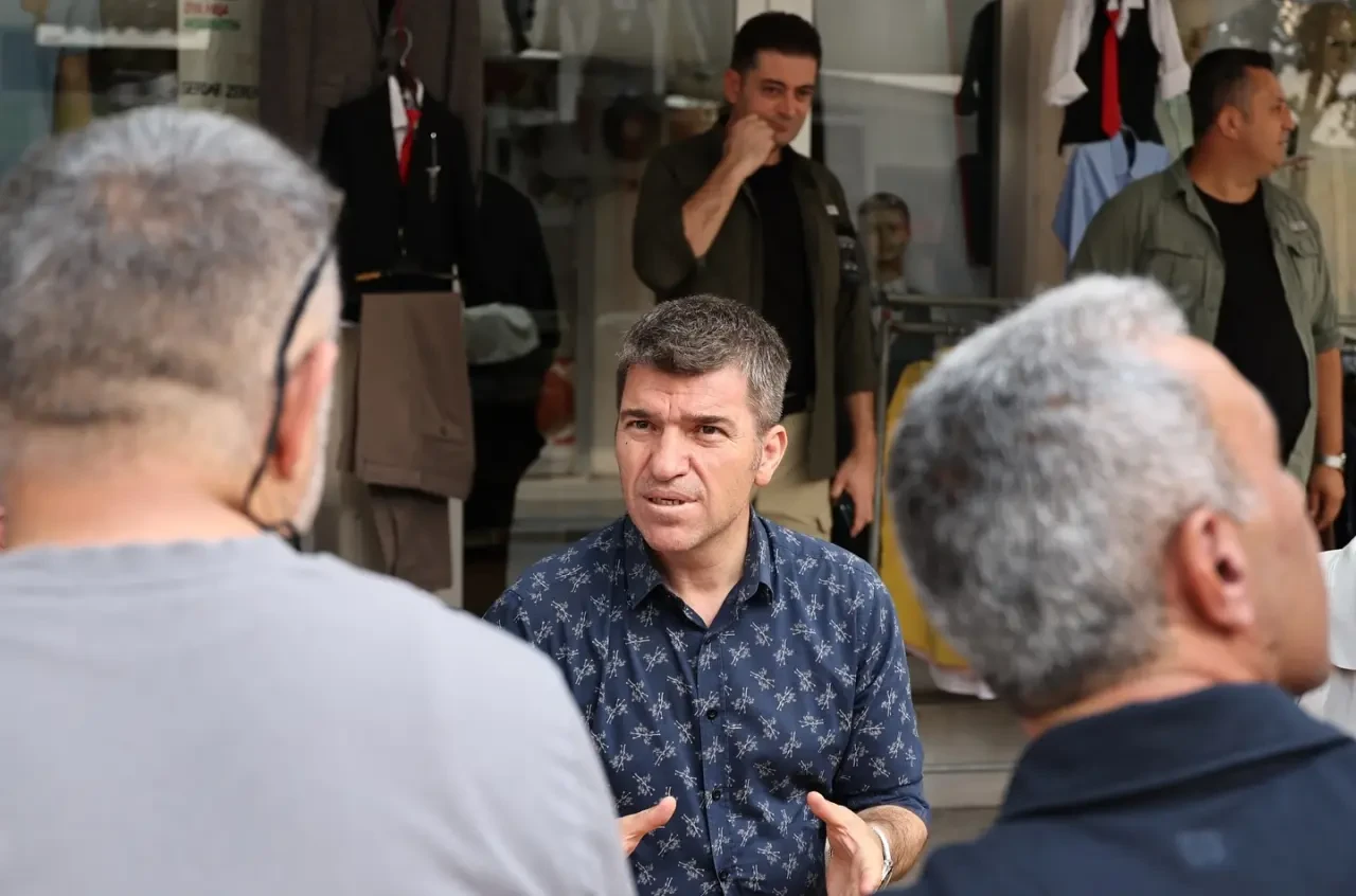 Amasya Valisi Önder Bakan Yüzevler Mahallesi’nde Esnaf ve Vatandaşlarla Buluştu 1